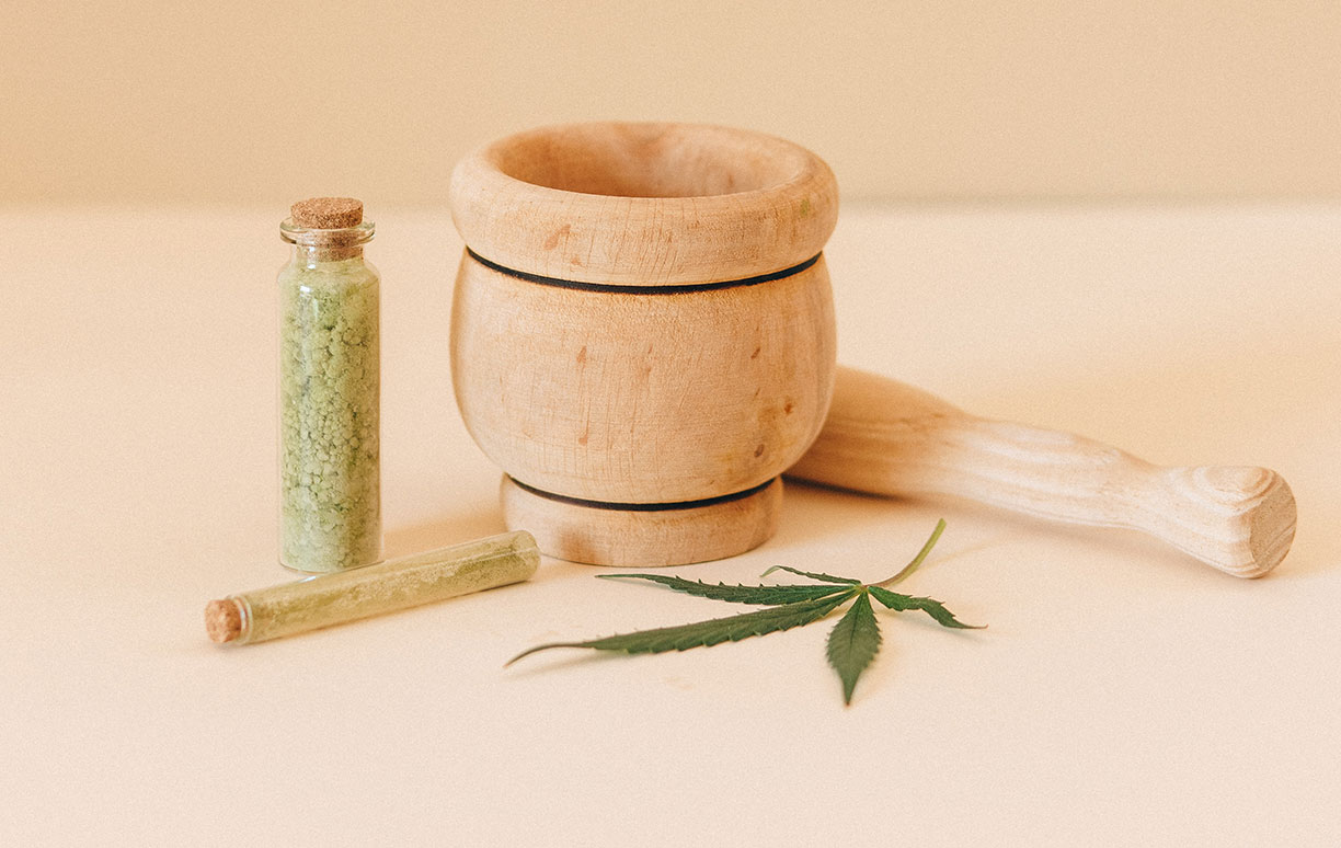 Read more about the article How to grow your own cannabis at home
